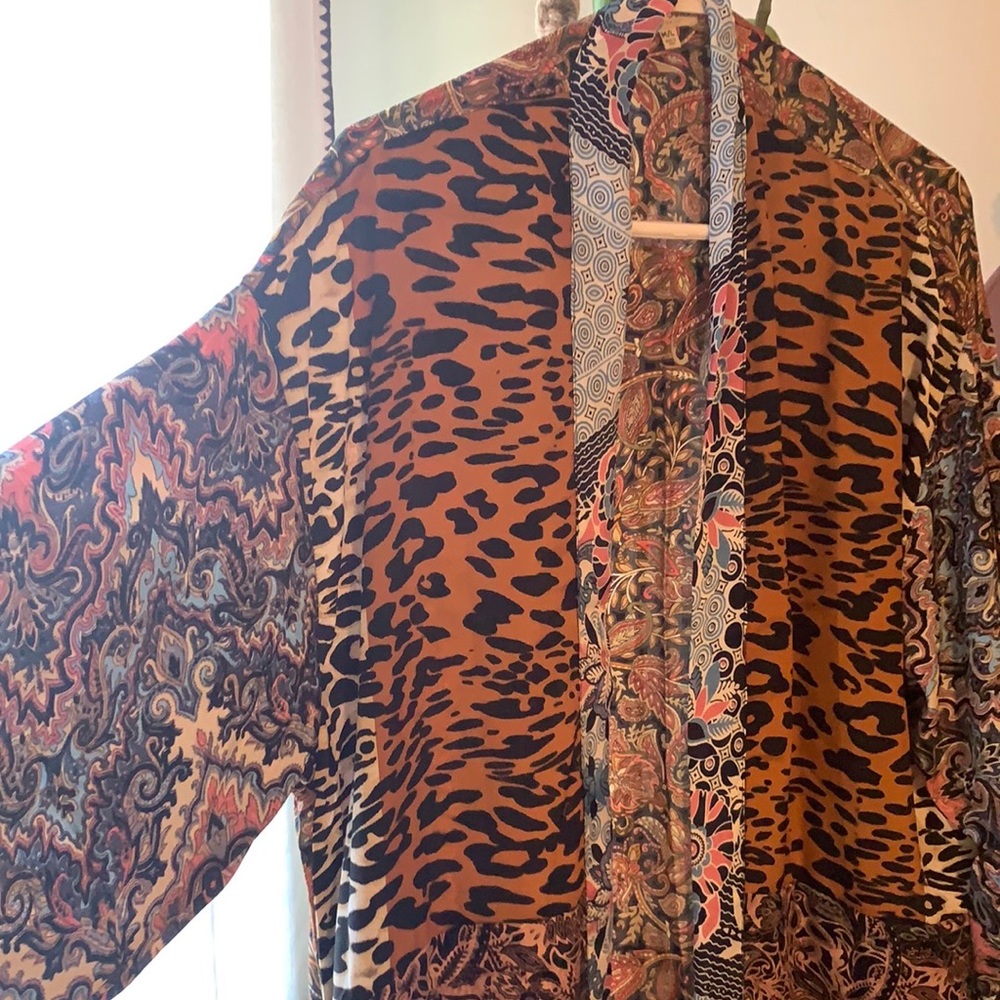 Earthbound trading co. Boho kimono